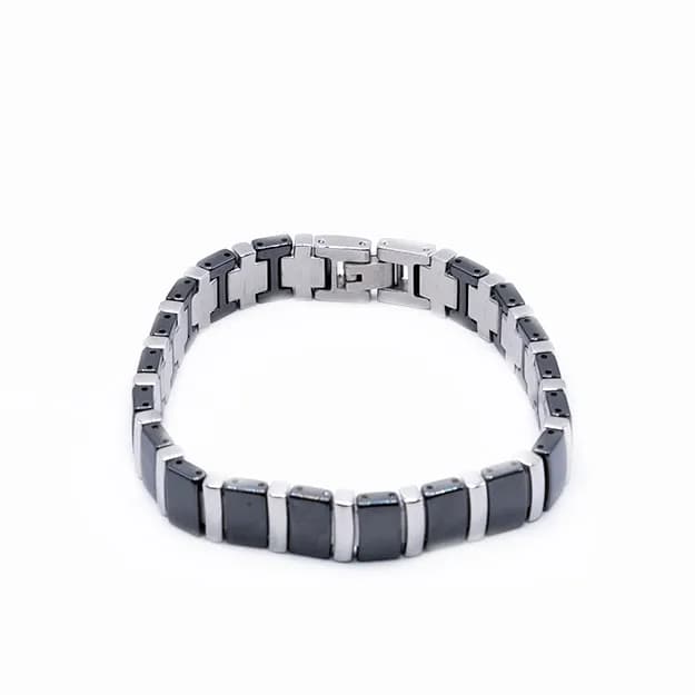 CLOSED BLACK STEEL